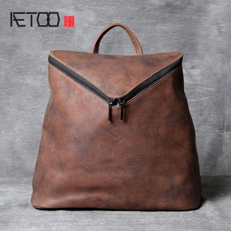

AETOO Original personality first layer of leather shoulder bag female hand-rubbed leather backpack wild Joker student bag