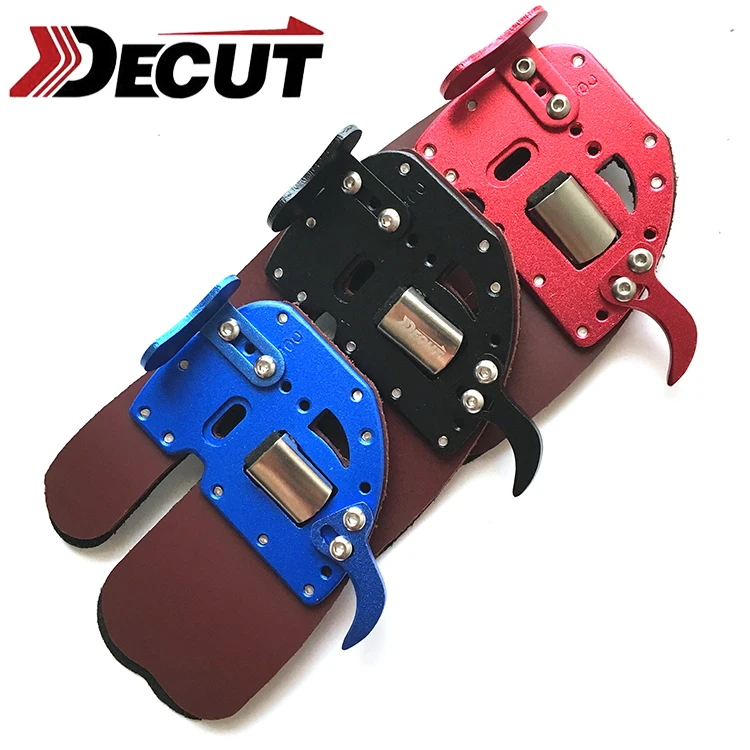 

DECUT Archery Finger Tab RUGB Left and Right Hand Archery Finger Guard Protection Pad Glove Tab for Bow Finger Protector