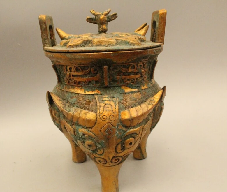 

10"Ancient China Chinese Dynasty Palace Bronze Gild Beast Ding Incense Burner