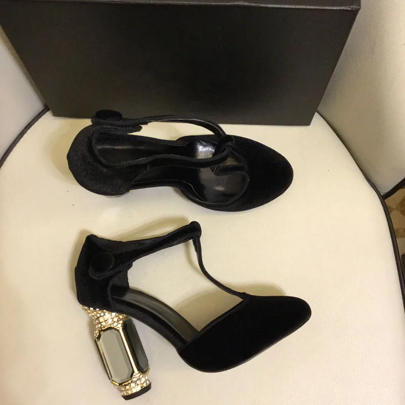 Новые бархатные Обувь на высоком каблуке Женская обувь роскошные хрусталь каблук дрель на не сужающемся книзу массивном каблуке обувь для бега женские Вечерние обувь sapato feminina - Цвет: black T belt