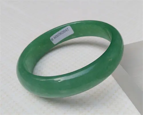 

NEW CHINESE JADE JEWELRY NATURAL BEAUTIFUL GREEN JADE JADEITE BRACELET 61MM a 5.19
