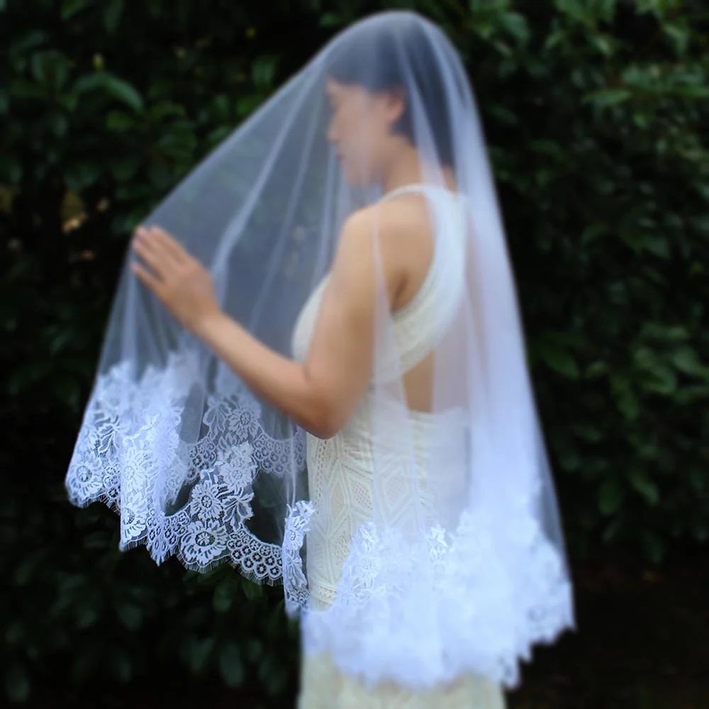 High Quality Chantilly Lace Trim Short Wedding Veil Delicate Bridal Veil WITHOUT Comb Velos de Novia Wedding Accessories