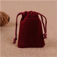 Burgundy Индивидуальный Логотип,, 100 шт./лот, 5x7 см, черный бархатный мешок на шнурке, Подарочные Упаковочные пакеты для упаковки, мешочек для мелких украшений - Цвет: Burgundy