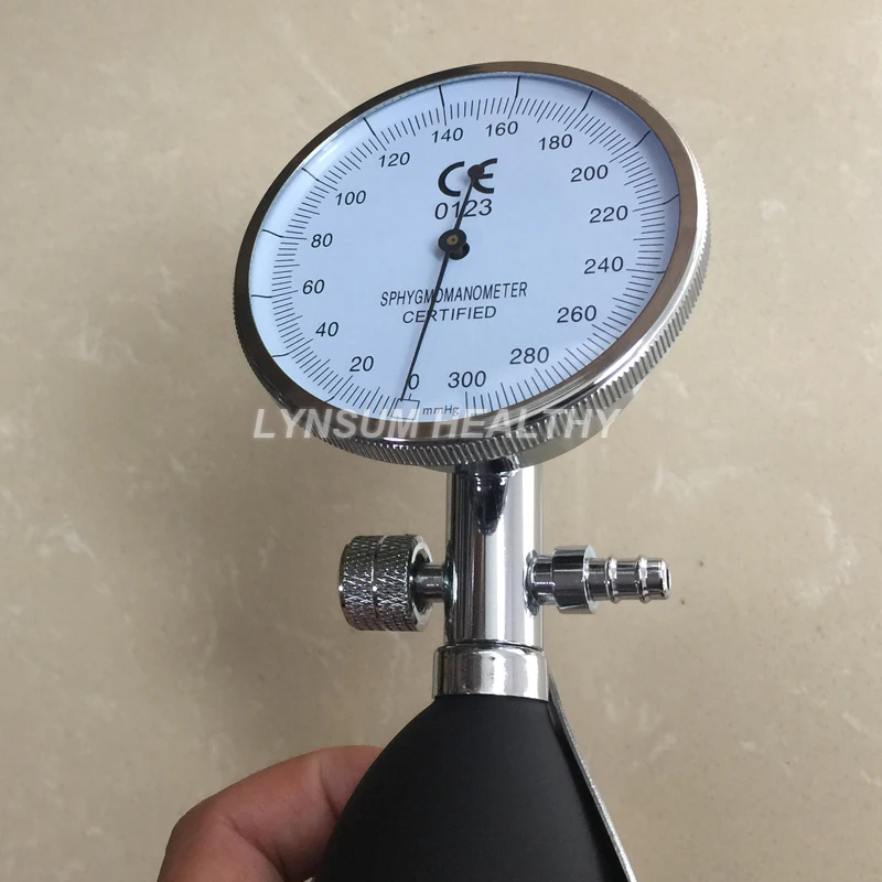 Медицинский CE контрольный датчик кровяного давления метр лампы большой циферблат 6,75 см для манжета для измерения кровяного давления Arm Aneroid сфигмоманометр