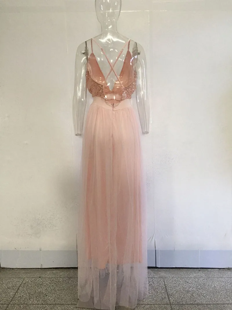 3705788749_1541419340