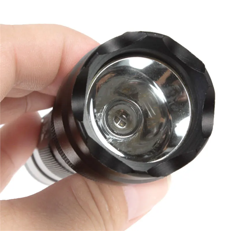 SecurityIng 502B 800LM 3 Core 5W 850NM Zoomable Lights Infrared LED Flashlight with Night Vision Instrument Fill Light Function