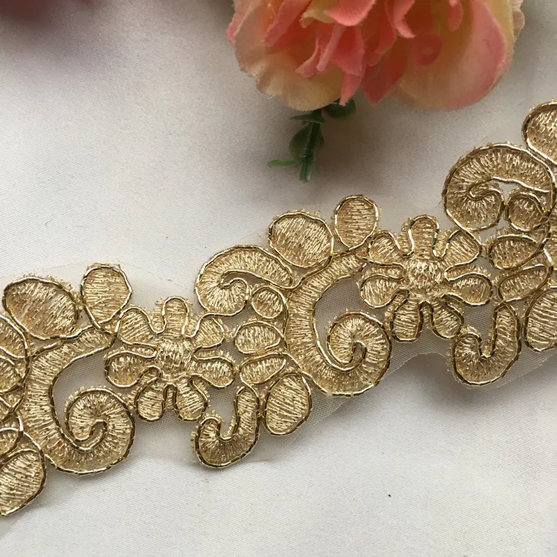 

Delicate 3Yards Wedding Dress Applique Gold Thread Guipure Light Gold Lace Trim Accessories