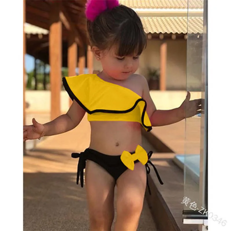Летний купальник-бикини с оборками на одно плечо для маленьких девочек; купальный костюм; комплект одежды из 2 предметов для детей; одежда для малышей; Одежда для новорожденных - Color: Yellow
