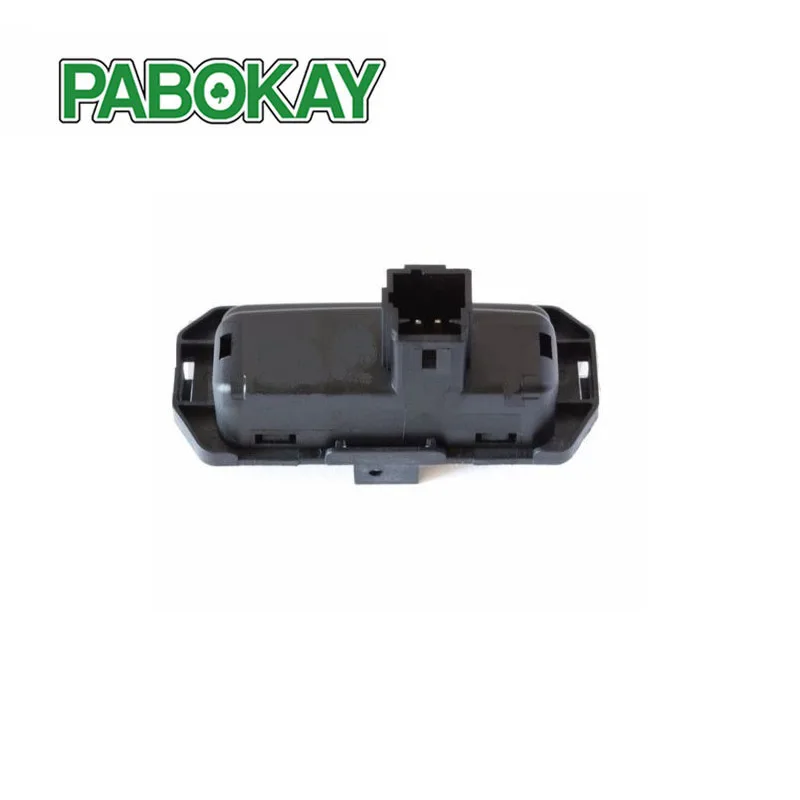 

for Renault Clio, Captur, Megane & Scenic Boot Release Switch 8200076256