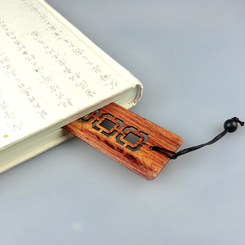 Window lattice hollowed-out pattern bookmark 4 pieces creative classical solid wood carving quality Vintage Decorative bookmarks Window lattice hollowed-out pattern bookmark 4 pieces creative classical solid wood carving quality Vintage Decorative bookmarks