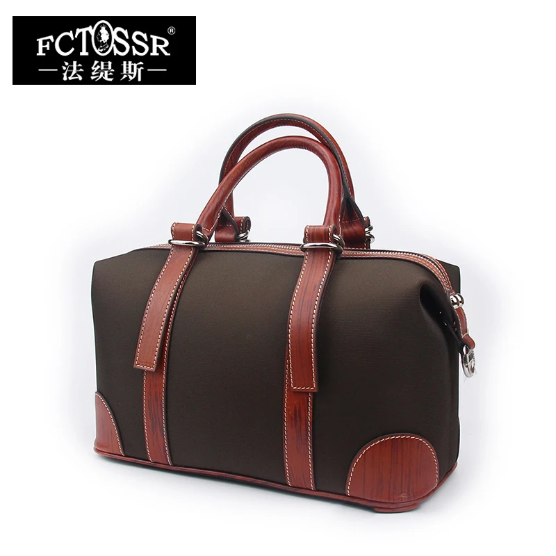 

2018 Latest Women's Handbag Leather Shoulder Bag Vintage Big Crossbody Rivet Bag Unisex Style Top-handle