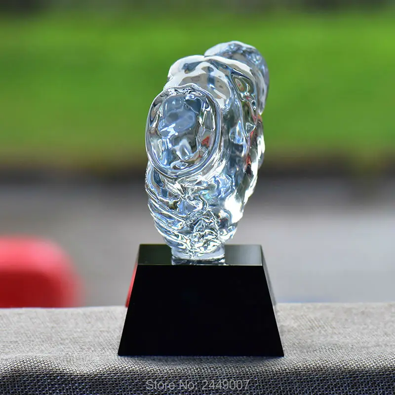 Crystal Decoration Business Supplies Gifts Office Handshake Partnership Ornaments Home Accessories Trophy Crystal Decoration Business Supplies Gifts Office Handshake Partnership Ornaments Home Accessories Trophy