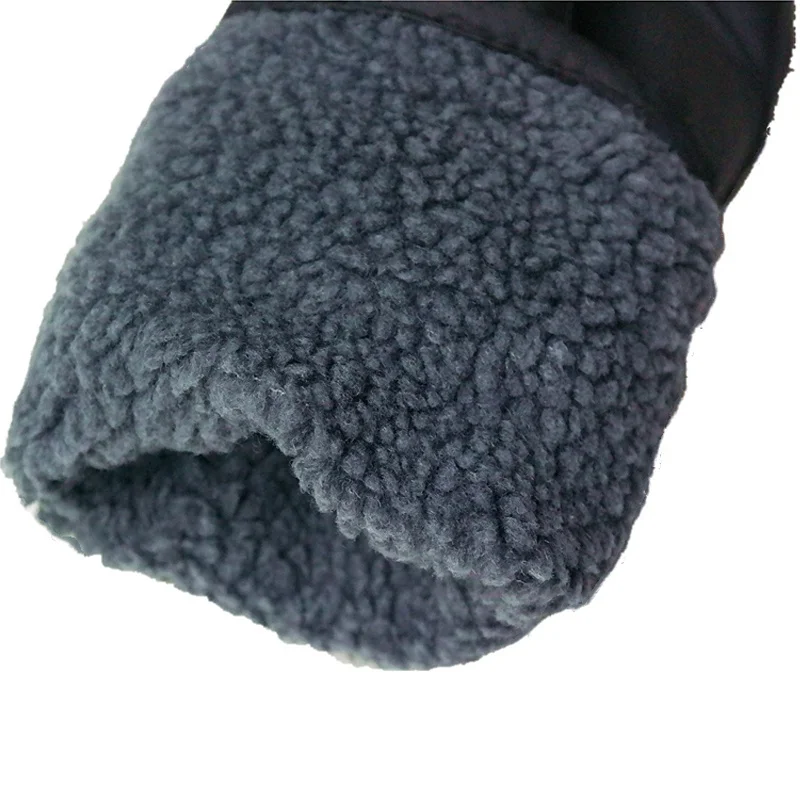 YI0240 (1)