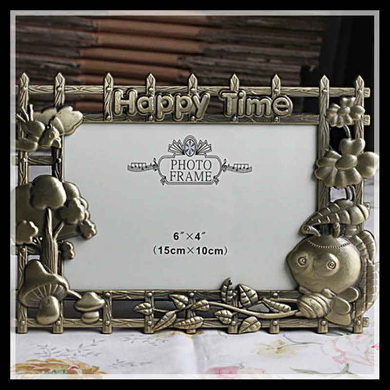 ElimElim 6x4 Inch New baroque photo frame metal smart photo frames craft gifts home decoration