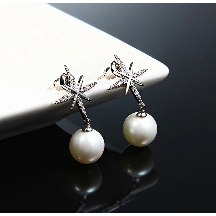 LE1404-SCENE-8771797912_669265057-R-CHIC