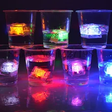 300 шт./лот warna-warni persegi romantis dipimpin es batu Es balok cahaya kristal, вверх air saklar sensor pasokan pesta pernikahan