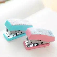 Мини-Степлер пластиковый ручной подходит для 24/6 26/6 скобы цветные узоры модный степлер набор с 640 шт скобы