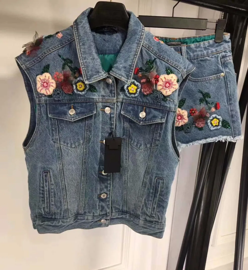 2018 vrouwen zomer set denim vest jacket en shorts 2 stuk set verbazingwekkende borduren bloem conjunto feminino casual chaqueta mujer