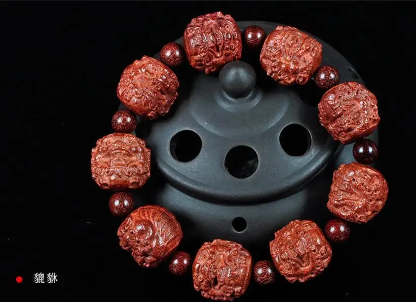 

Unique Rare Blood Wingceltis Wood Manual Carved Chinese Dragon Pixiu Bracelet