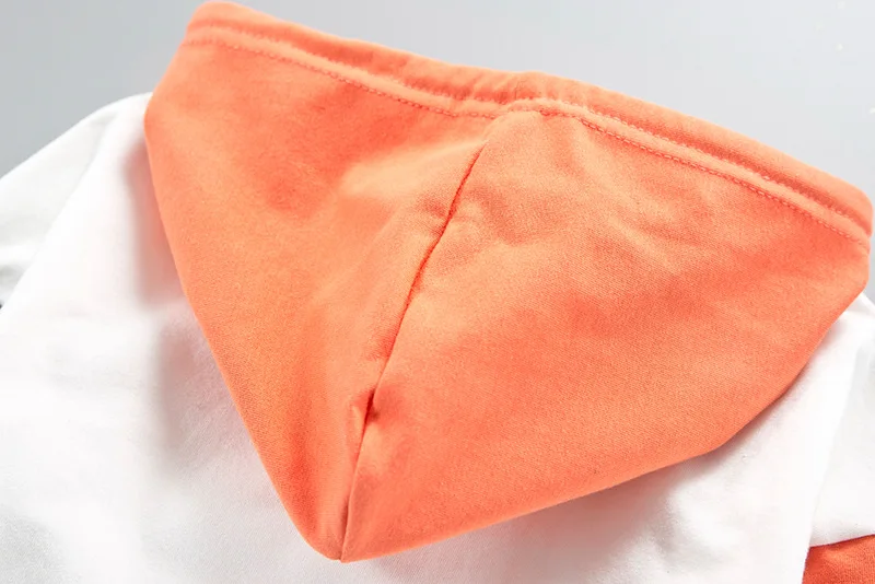 8516659884_820767207