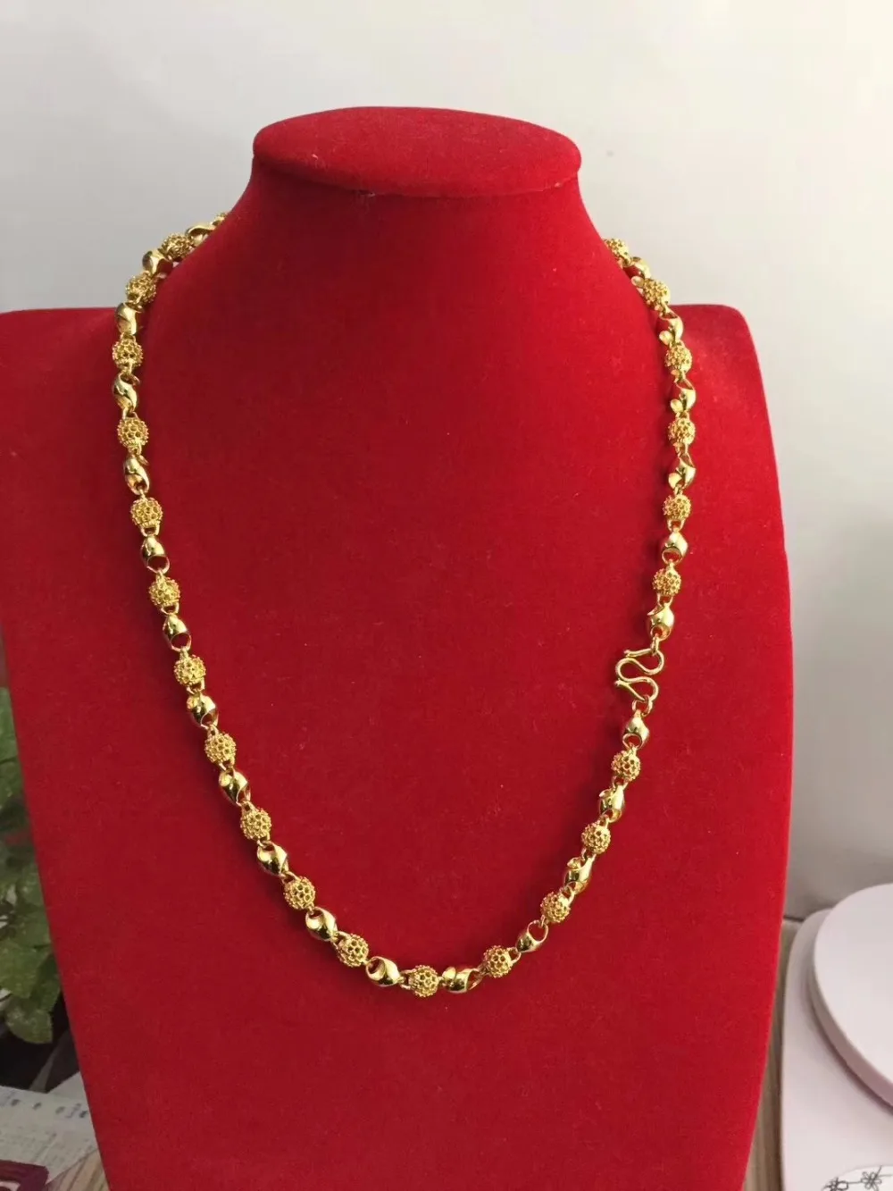 Good Quality New Fashion Exquisite Gold Chain Necklace Jewelry Vacuum