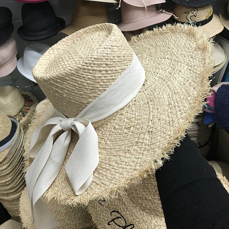 Натуральная женская Солнцезащитная шляпа рафия, Длинная черная бежевая лента, пляжная шляпа от солнца, Дамская соломенная шляпа с бахромой и широкими полями, летняя шляпа для путешествий