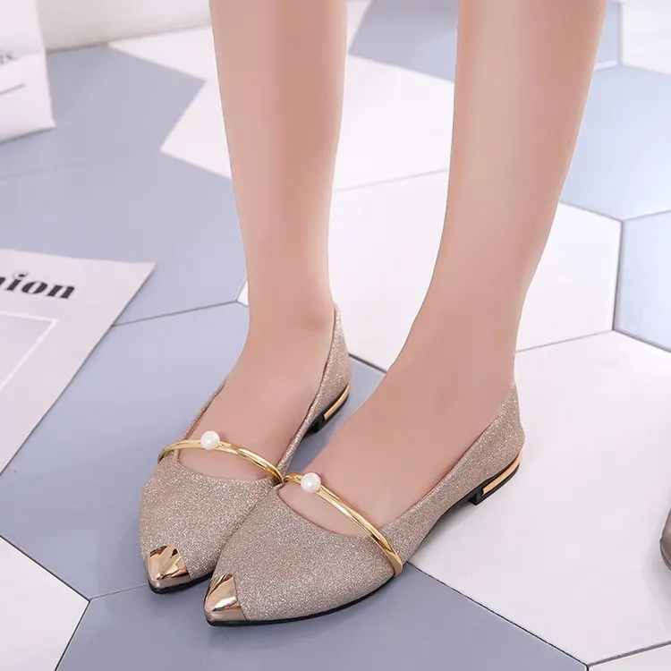 pointed toe flats silver