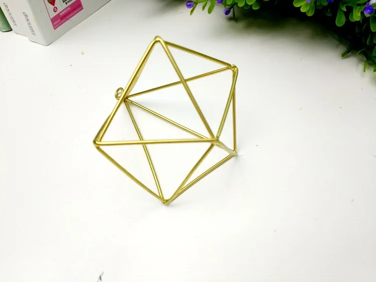 4313581801_221259721