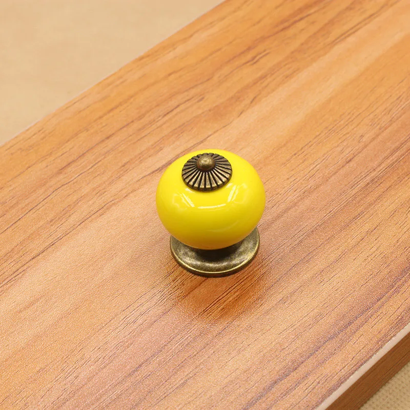 9193640917_403940942