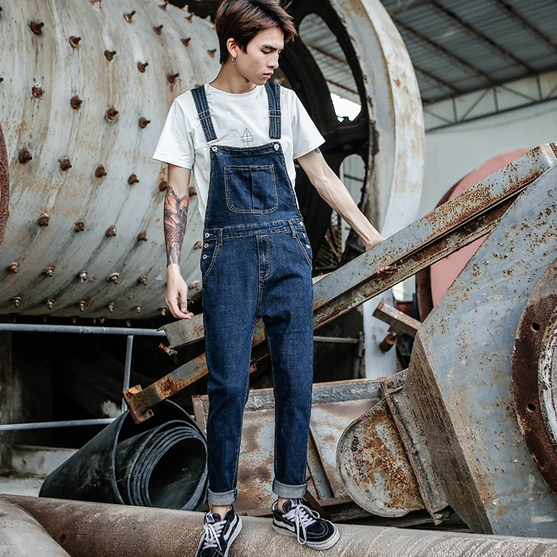 

2019 New Men's Harajuku Denim Overalls Men's Korean Version of the Self-cultivation feet Stretch jeans Strap Blue Trousers