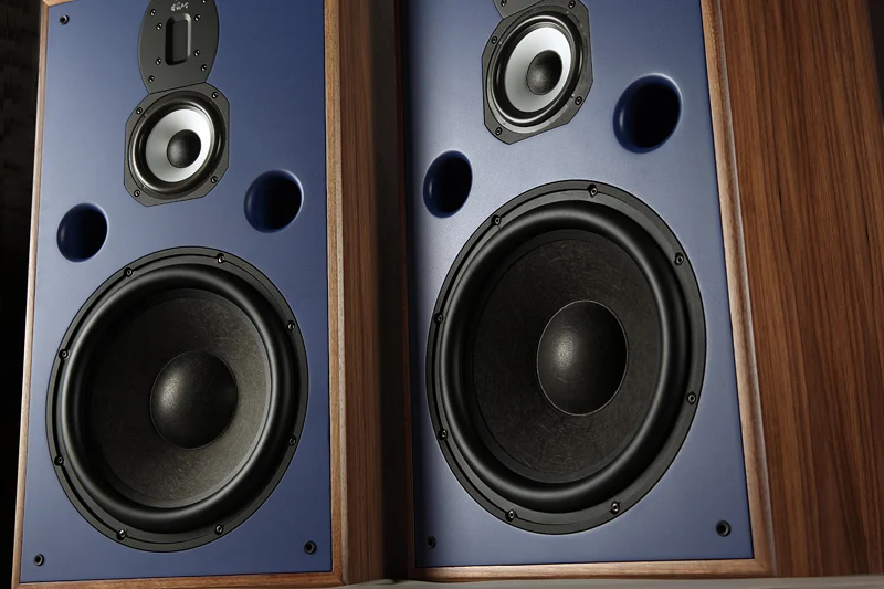 Студийный динамик с алюминиевым ремешком и тремя частотами|treble|treble speakers |