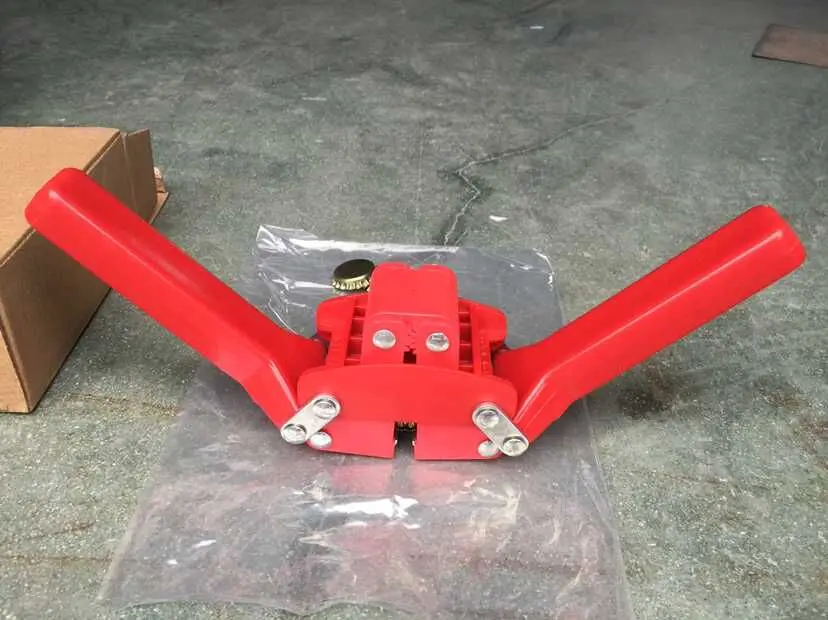 Beer Bottle Crown Capper