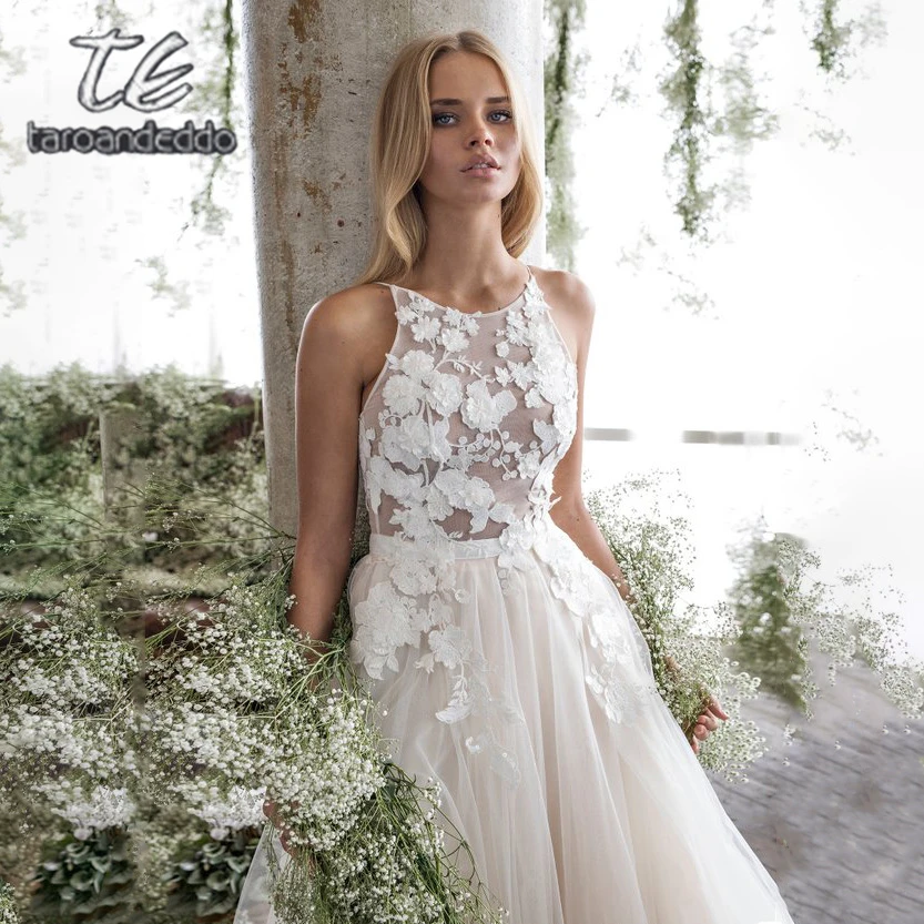 

Spaghetti Straps Scoop Wedding Dress Sleeveless 3D Flower Lace Appliques Backless A Line Tulle Illusion Bridal Gown with Train