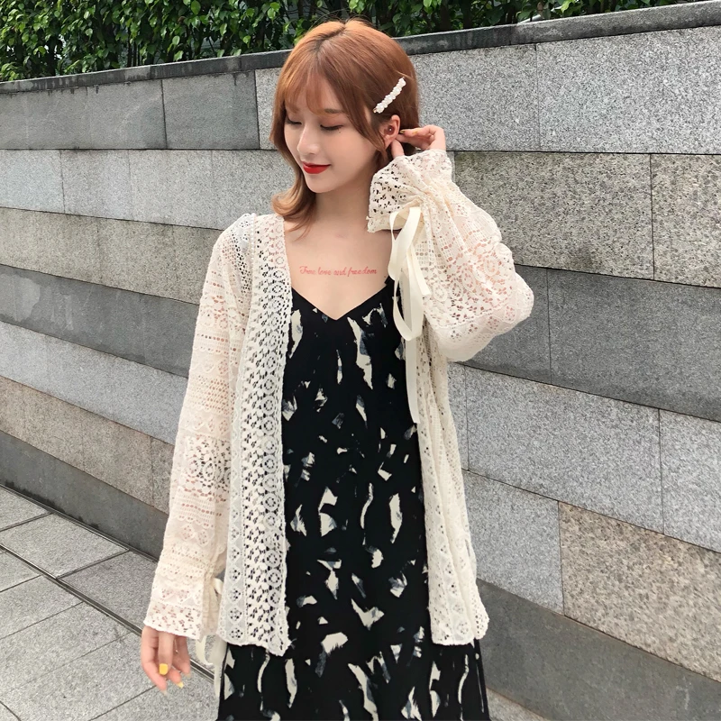 

Women's Office Lady Lace Crochet Shirt Top Hollow Out White Long Sleeve Female Blouse 2019 Summer Shirts Sunproof Cardigan Tops