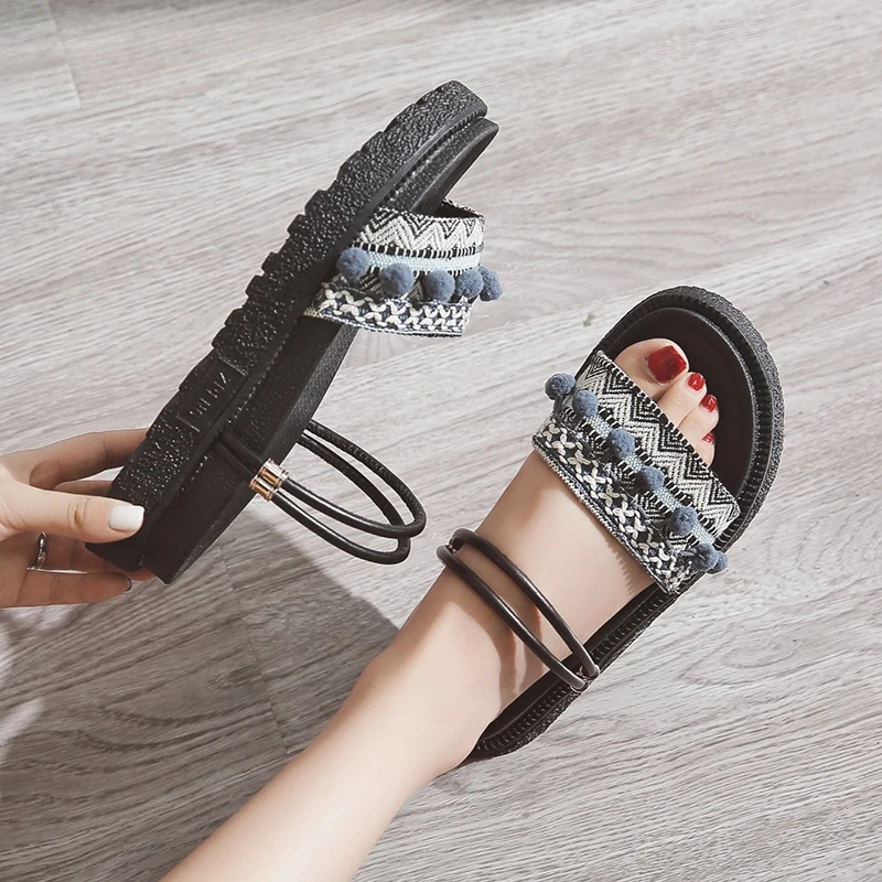 

Sandals female 2019 summer new fairy wind wild beach evening shoes flat bottom with skirt shoes women's shoes women shoes