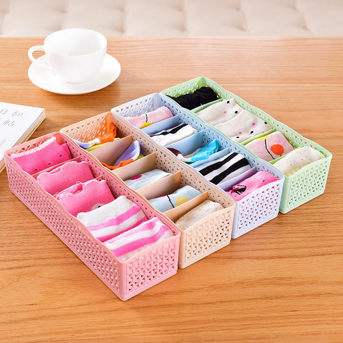 5 Grids Wardrobe Storage Box Basket Organizer Women Men Socks Bra Underwear Drawer Storage Box Plastic Container Organizer