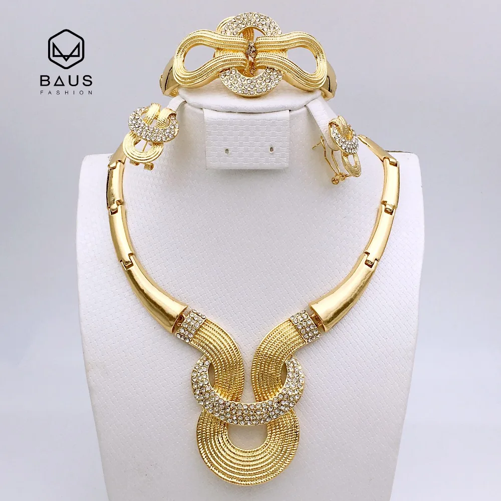2017 NOUVEAU design bonne qualité parure bijoux femme Plaque Ou bijoux africain ensemble Éthiopien Dubaï Nigérian bijoux de mariage dans Bijoux Ensembles de