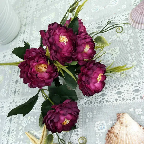 7 голов/Букет Маргаритка из шелка искусственный цветок с зелеными листьями для украшения свадебной вечеринки Декоративный букет для дома - Цвет: Purple