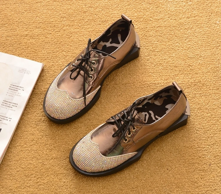 

British Style Vintage Oxford Shoes Thick-soled Rhinestone Lace-up Flat heels Single Shoes Women Zapatos Mujer New Arrival Shoes