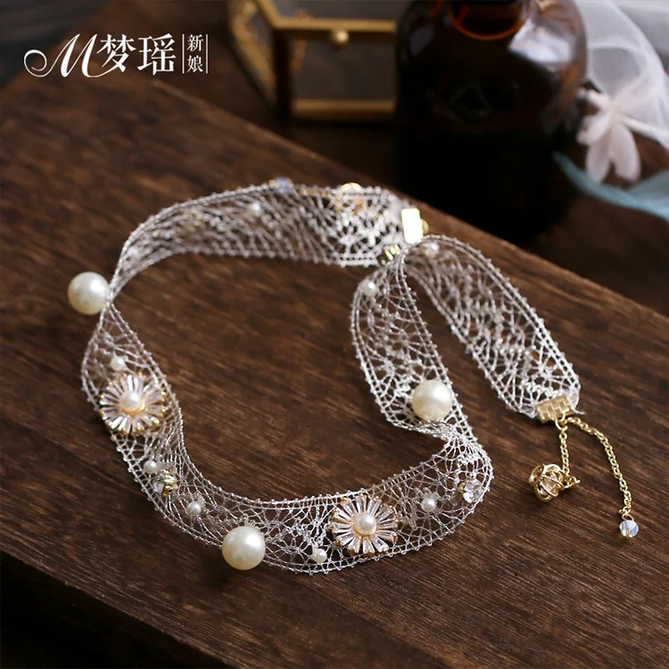Pretty Dainty Layered Gold Choker Handmade Tiny Beads Pearl Necklaces for girl Choker With a Collar (1)
