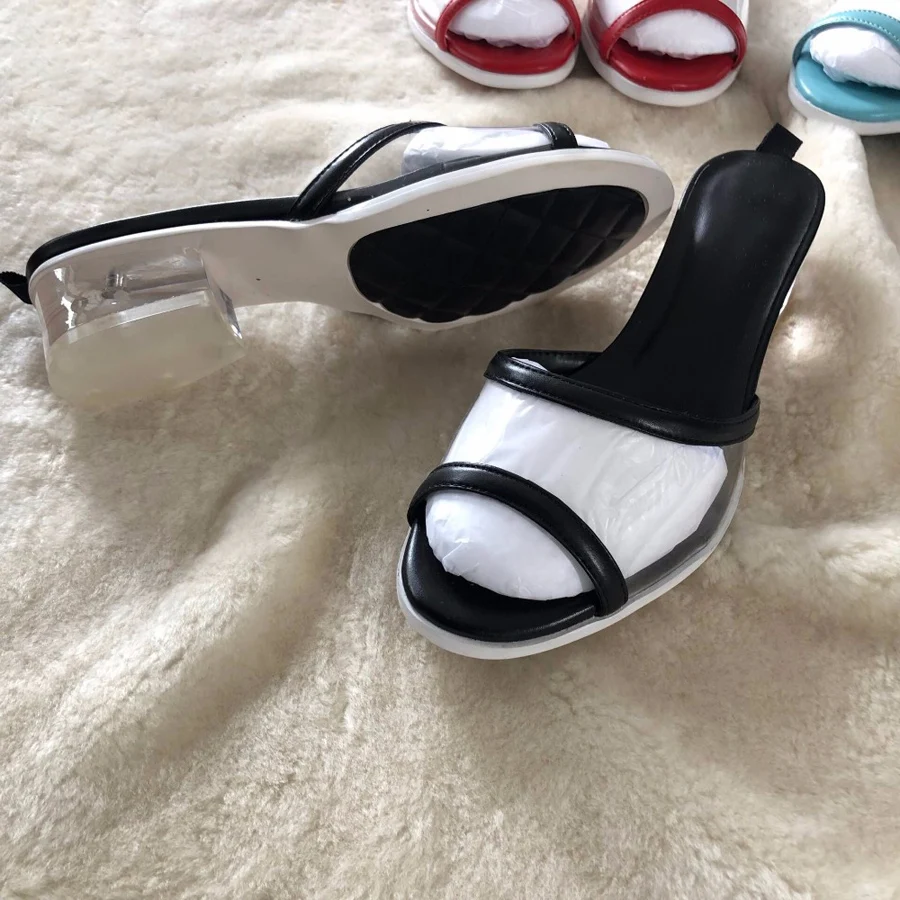 Klar Transparent rot Outdoor Frauen Slip Sommer Neue Quadrat Prova blau 2019 Toe Schuhe blau Schwarzes himmel Perfetto Ferse Pvc Auf Hausschuhe Peep azf81q4