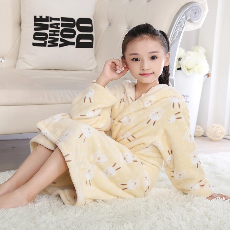 

High Quality Girls Bathrobe Autumn Winter Children Sleepwear Fashion Kids Princess Robes Cartoon Rabbit Bathgrowns Flannel Robe