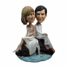 Экспресс Персонализированная кукла с качающейся головой рядом с пляжем свадебное Подарочное свадебное украшение полирезина на заказ кукла