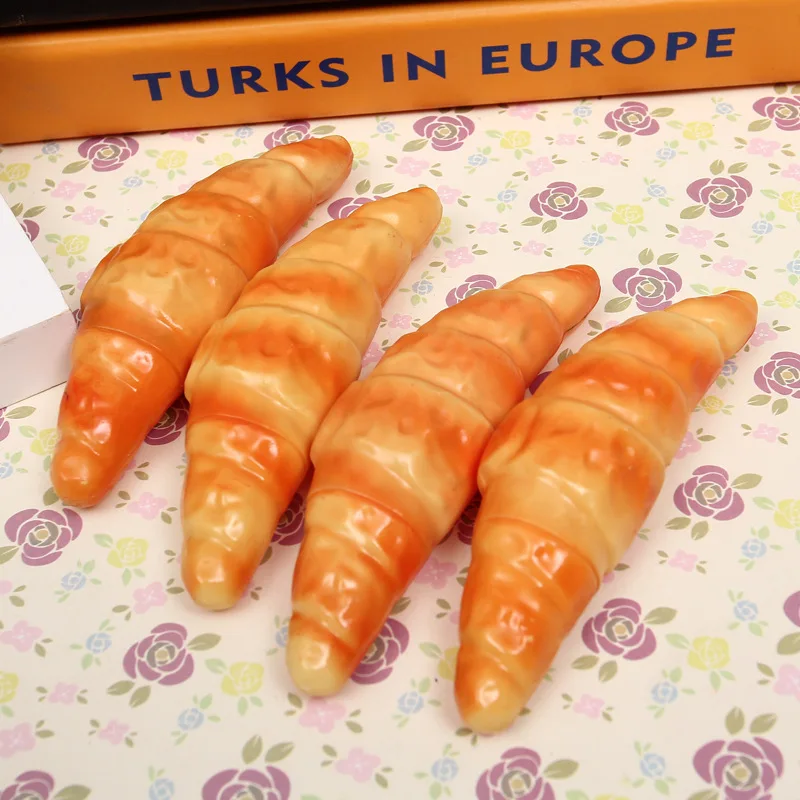 2131230783_1122708408