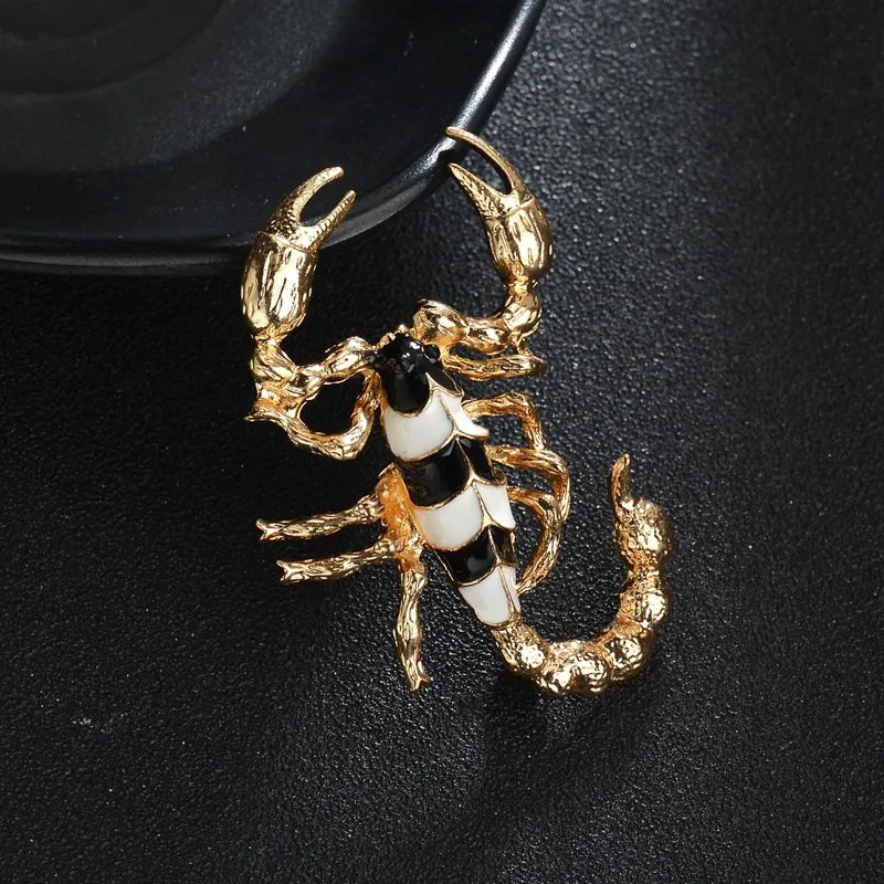 

Scorpion Brooches for Men Women Enamel Bijoux Bridal Wedding Animal Brooch Pin Jewelry Halloween Gift