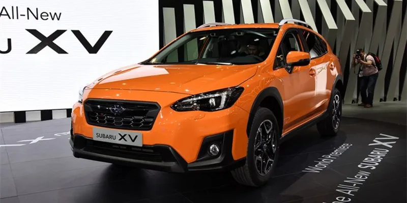 2018 XV_400