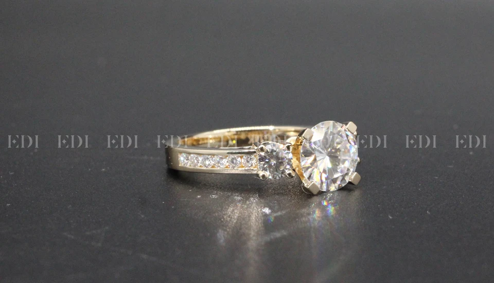 EDI Подлинная Лаборатория Grown Diamond 2CT блестящие муассаниты 14 к желтое золото обручальное кольцо три камня Тест Положительный обручальное кольцо