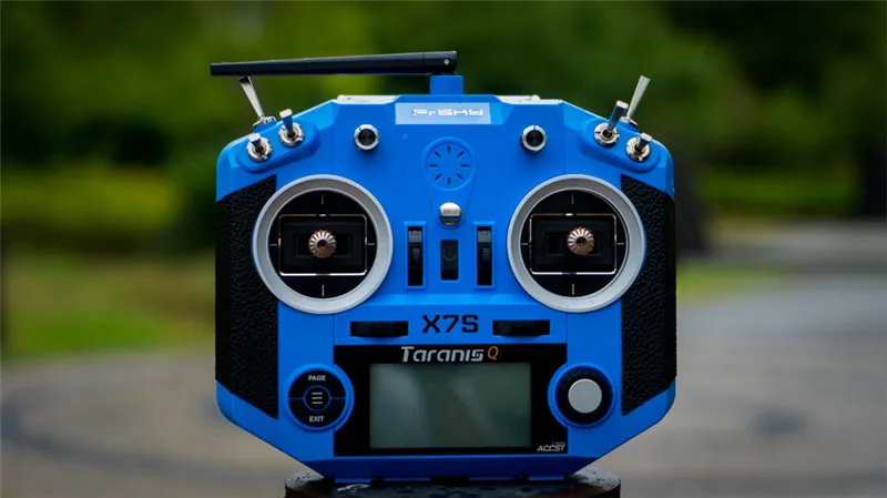 Feiying Frsky 2,4G 16CH ACCST Taranis Q X7S передатчик TX режим 2 M7 карданный беспроводной тренажер для моделей RC