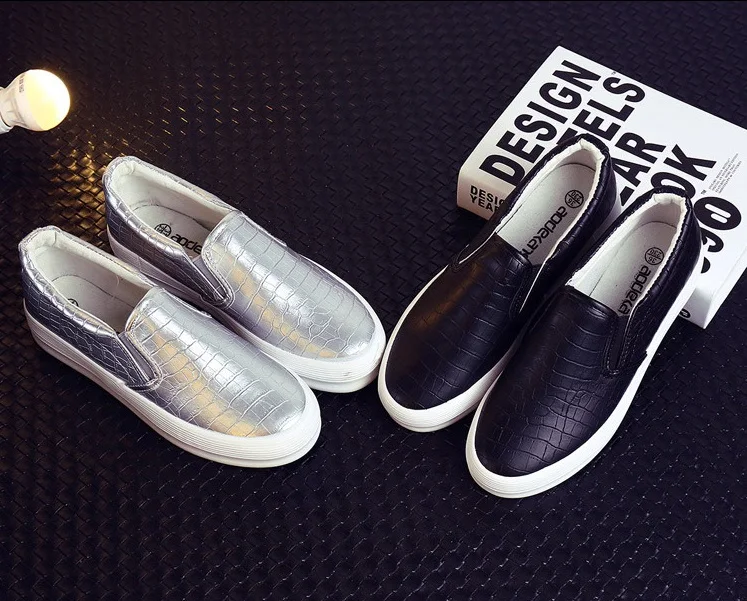 Women Casual Shoes 2017 High Platform Breathable Women Spring Autumn Fashion Slip on Leather Pu Glitter Bling  Flats Shoes Women (1)