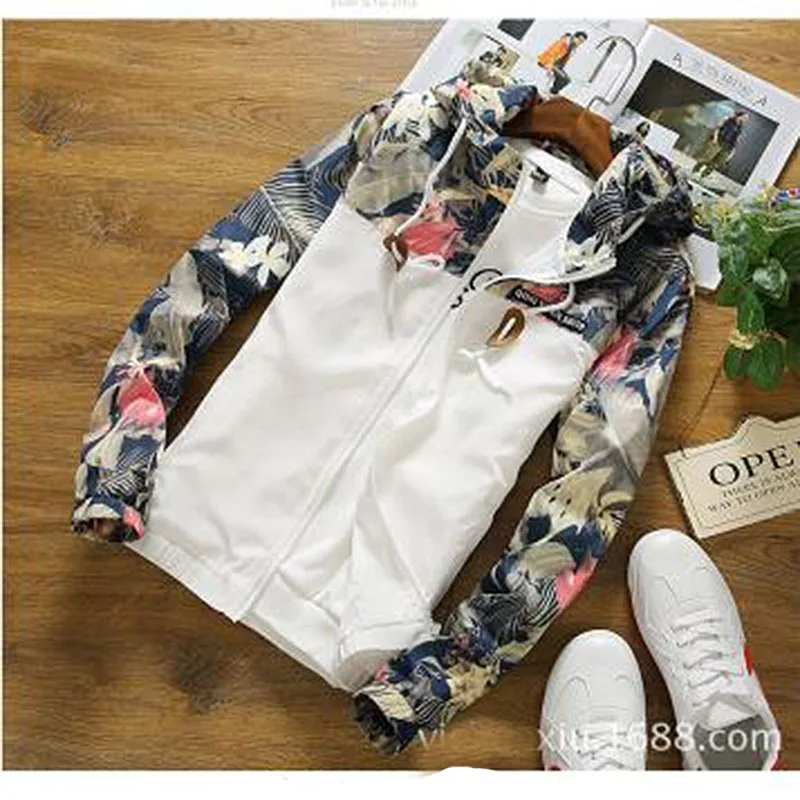 

2019 Spring Autumn new baseball jackets men washed casual slim coat men fashion hooded baseball uniform floral Camouflage jacket